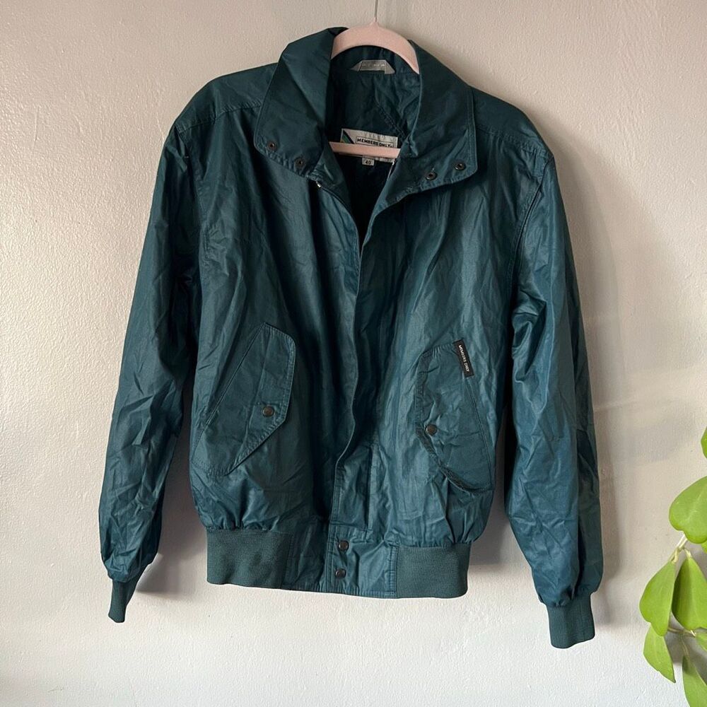Members Only Jacket Mens 40 blue  Bomber Full Zip Vintage Classic Iconic Racer N